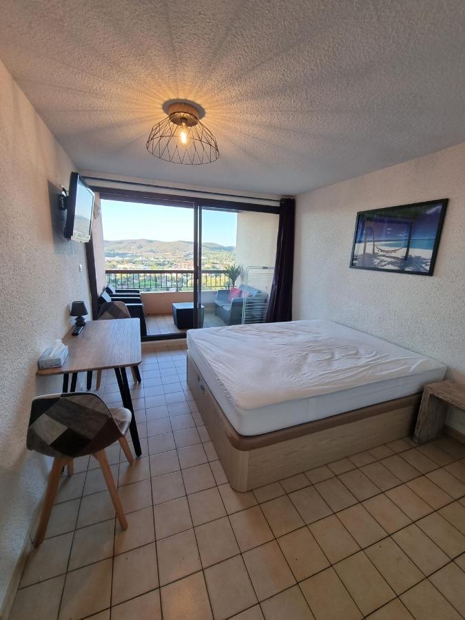 Appartamento Les Terrasses Bormes-les-Mimosas Esterno foto