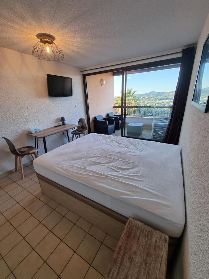 Appartamento Les Terrasses Bormes-les-Mimosas Esterno foto